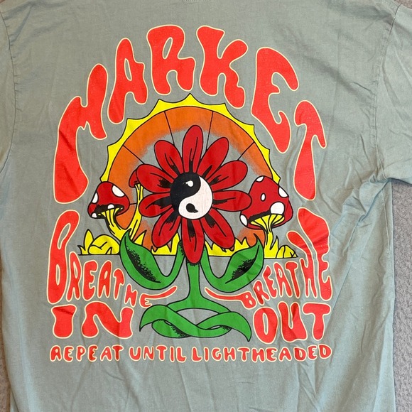 Market T-Shirt Flower Mushroom Graphic Tee Relaxed Fit Light Blue - Picture 6 of 6